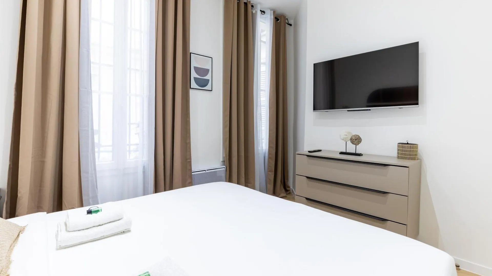 Daire Hsh St Germain/jardin Du Luxembourg : Luxury Paris