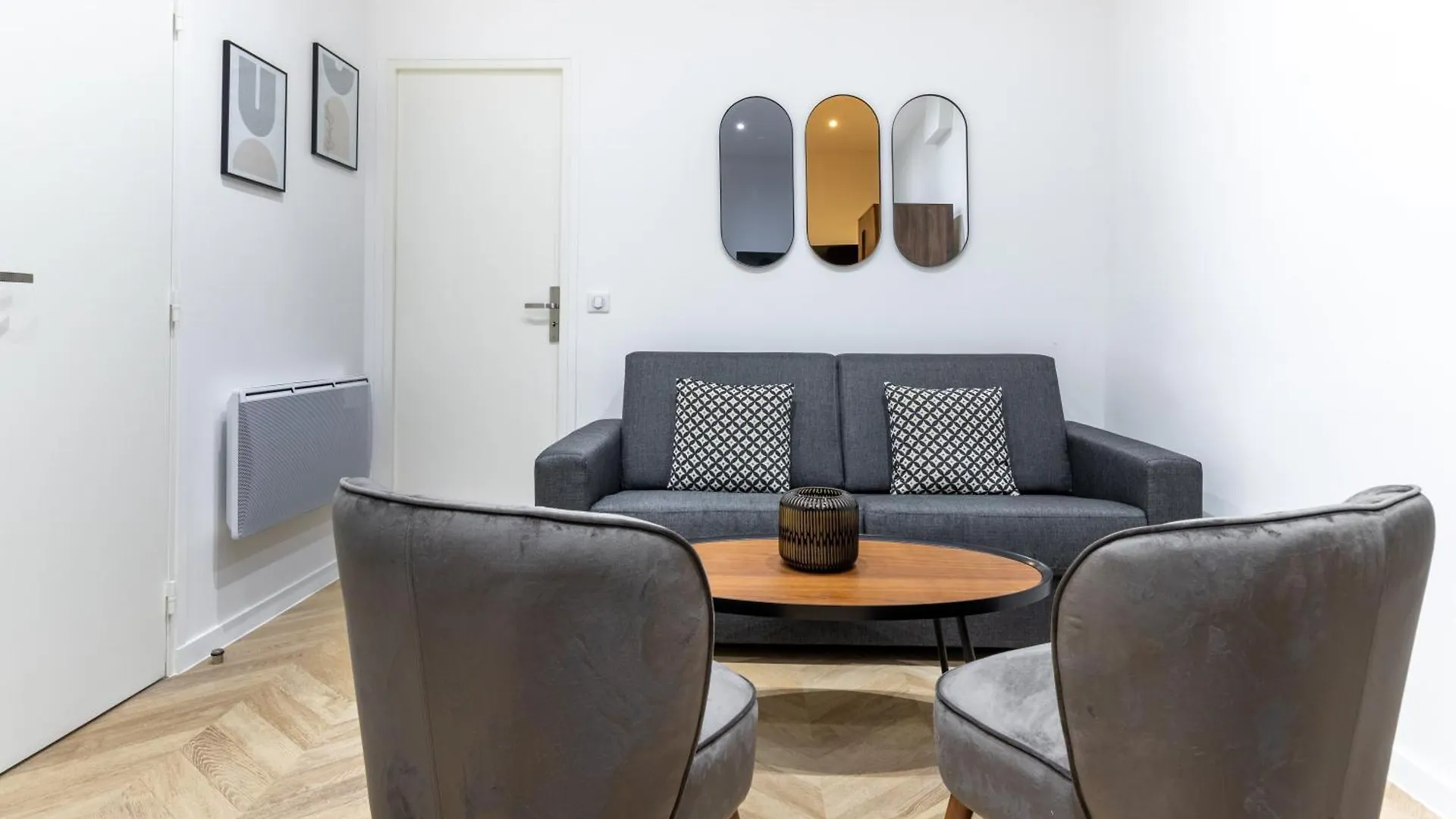 Daire Hsh St Germain/jardin Du Luxembourg : Luxury Paris